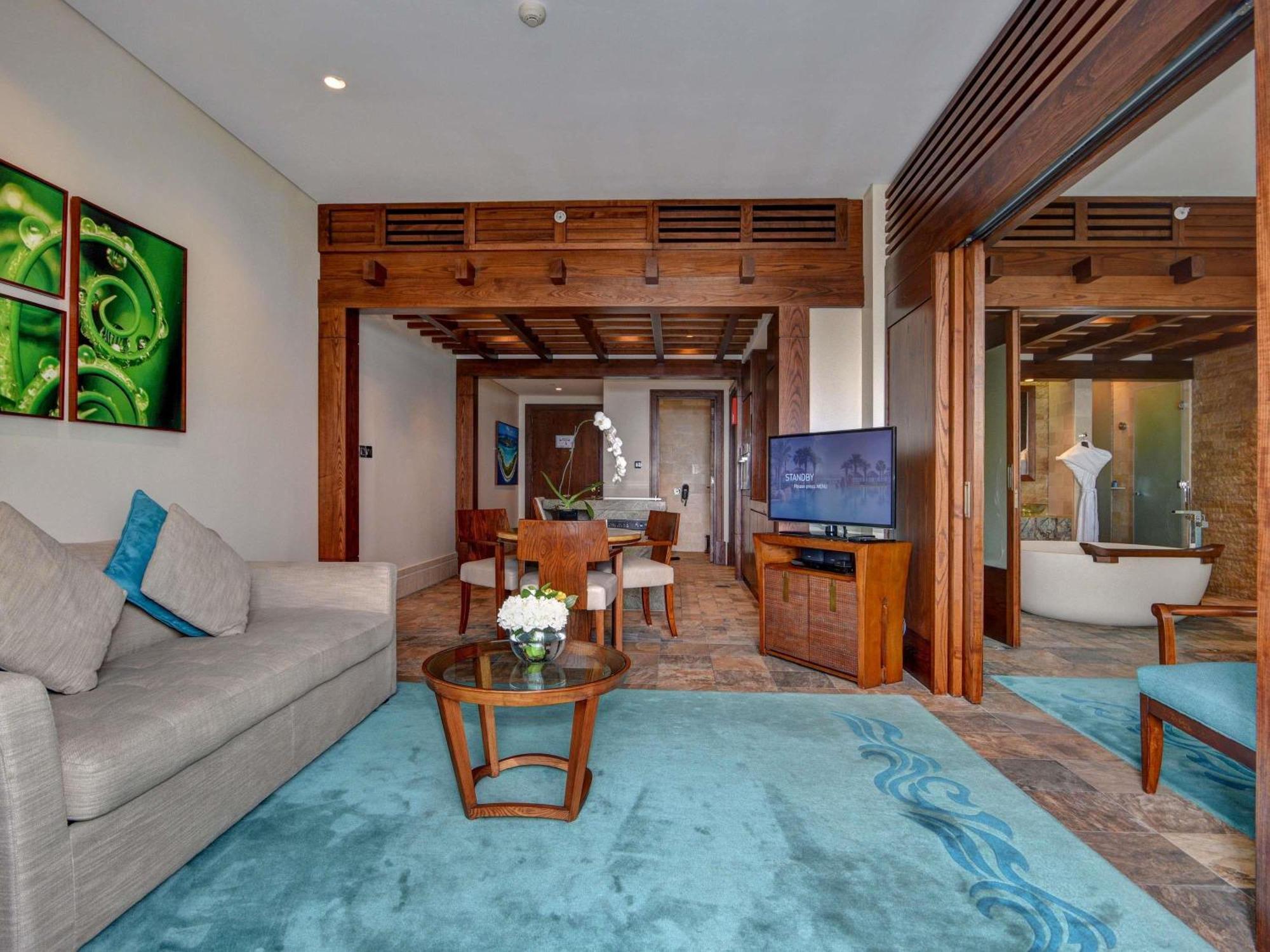 One Bedroom Seaview